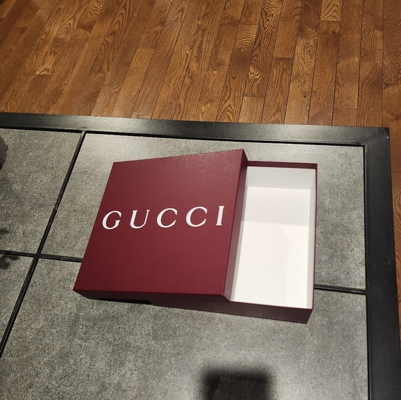 Gucci Gift Bag/Box Combo - Picture 9 of 15